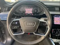 Usata Audi e-tron Ambiente 300 kW (408 CV) 2020 Grigio SUV