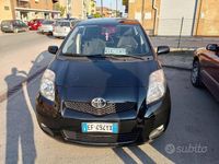 Usata Toyota Yaris Sol 69 CV (50 kW) 2011 Nero Berlina