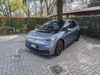 Usata VW ID.3 Pro 69 kW (95 CV) 2020 Moonstone grey/tetto black Utilitaria