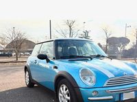 Begagnad Mini Cooper 116 HK (85 kW) 2004 Blå Halvkombi