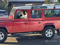 Usata Land Rover Defender SE 122 CV (89 kW) 2009 Rosso Station wagon