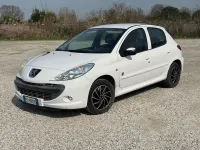 Usata Peugeot 206 57 CV (41 kW) 2012 Bianco Berlina