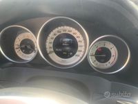 Usata Mercedes E220 AMG 170 CV (125 kW) 2015 Grigio Cabrio