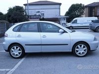 Usata Seat Ibiza 69 CV (50 kW) 2005 Grigio Utilitaria