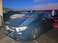 Gebraucht Mercedes A180 Premium 136 PS (100 kW) 2020 Schwarz Limousine