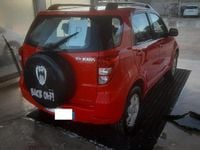 Usata Daihatsu Terios 86 CV (63 kW) 2006 Rosso SUV
