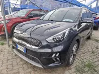 Usata Kia Niro Style 141 CV (103 kW) 2021 Grigio chiaro SUV