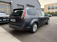 Usata Ford Focus Titanium 120 CV (88 kW) 2011 Grigio Station wagon