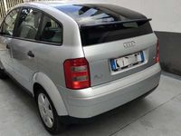 Usata Audi A2 Ambiente 75 CV (55 kW) 2001 Argento Utilitaria