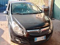 Usata Opel Corsa 69 CV (50 kW) 2010 Nero Berlina