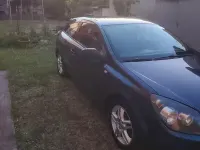 Usata Opel Astra GTC 90 CV (66 kW) 2007 Bluazzurro Coupé