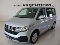 Usata VW Caravelle Comfortline 150 CV (110 kW) 2023 Argento Furgone