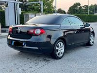 Usata VW Eos Edition 122 CV (89 kW) 2010 Nero Cabrio