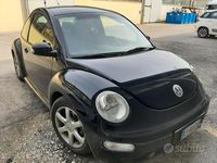 Usata VW New Beetle 90 CV (66 kW) 2005 Nero Utilitaria