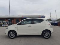 Usata Lancia Ypsilon Silver 69 CV (50 kW) 2020 Bianco Utilitaria