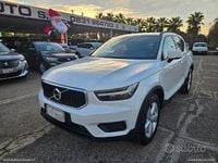 Usata Volvo XC40 Momentum 150 CV (110 kW) 2018 Bianco SUV