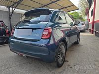 Usata Fiat 500e 86 kW (118 CV) 2020 Verde Utilitaria