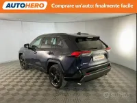 Usata Toyota RAV4 Hybrid Style 178 CV (130 kW) 2019 Blu SUV