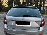 Usata Skoda Octavia G-TEC 110 CV (80 kW) 2018 Grigio Station wagon