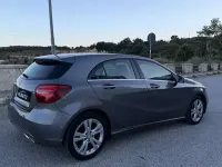 Usata Mercedes A180 Premium 109 CV (80 kW) 2016 Utilitaria