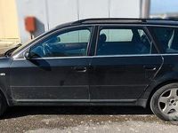 Usata Audi A6 130 CV (95 kW) 2002 Nero Station wagon