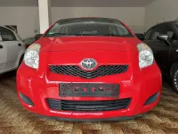 Usata Toyota Yaris Touch 69 CV (50 kW) 2011 Rosso Utilitaria