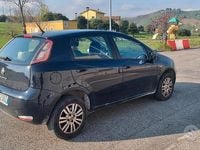 Usata Fiat Punto Evo 77 CV (56 kW) 2014 Blu Utilitaria