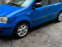Usata Fiat Panda 70 CV (51 kW) 2004 Blu Utilitaria