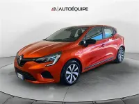 Usata Renault Clio Evolution 145 CV (106 kW) 2023 Arancione Utilitaria