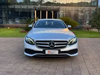 Usata Mercedes E220 Premium Plus 194 CV (142 kW) 2017 Argento metallizzato Berlina
