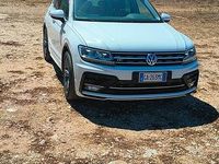 Usata VW Tiguan R-line 130 CV (95 kW) 2020 Bianco SUV