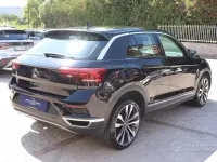 Usata VW T-Roc Advance 150 CV (110 kW) 2020 Nero SUV