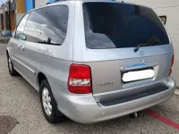 Usata Kia Carnival 145 CV (106 kW) 2005 Grigio Monovolume