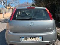 Usata Fiat Grande Punto 75 CV (55 kW) 2007 Grigio Utilitaria