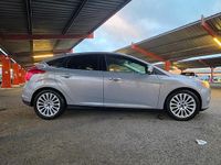 Usata Ford Focus Titanium 115 CV (84 kW) 2011 Grigio Berlina