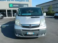Usata Opel Vivaro 114 CV (83 kW) 2007 Argento Monovolume