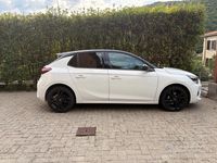 Usata Opel Corsa GS Line 102 CV (75 kW) 2020 Bianco Berlina