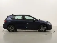 Usata VW Golf VIII Life 110 CV (80 kW) 2023 Blublu Berlina