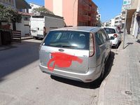 Usata Ford Focus 90 CV (66 kW) 2008 Grigio Station wagon