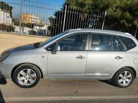 usata Kia Carens 2.0 16V CRDi VGT LX Family