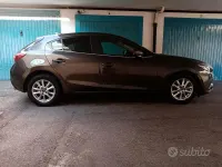 Usata Mazda 3 Evolve 100 CV (73 kW) 2015 Grigio Berlina