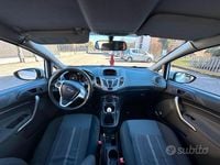 Begagnad Ford Fiesta Trend 96 HK (70 kW) 2009 Vit Halvkombi