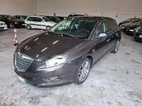 Begagnad Lancia Delta Gold 120 HK (88 kW) 2014 Grå Halvkombi