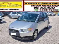 Usata Mitsubishi Colt 74 CV (54 kW) 2009 Argento Utilitaria
