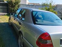 Usata Mercedes C200 136 CV (100 kW) 1995 Grigio Berlina