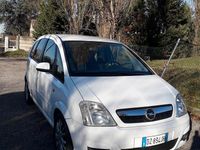 Usata Opel Meriva 90 CV (66 kW) 2009 Bianco Monovolume