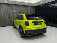 Nuova Abarth 600e Turismo 175 kW (239 CV) 2026 Acid green SUV