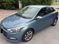 Usata Hyundai i20 75 CV (55 kW) 2015 Grigio Berlina