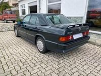 Usata Mercedes 190 185 CV (136 kW) 1985 Nero Berlina
