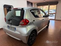 Usata Toyota Aygo Sol 92 CV (67 kW) 2007 Grigio Utilitaria